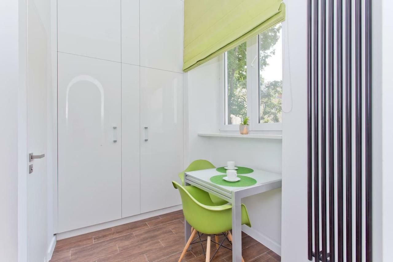 Luxury And Comfortable- Golden Apartments- Royal Street Варшава Екстериор снимка